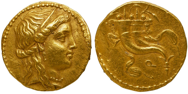 Superbe portrait de Vénus parée de ses bijoux, sur cet aureus républicain frappé en 82 avant J-C. [© bnf]